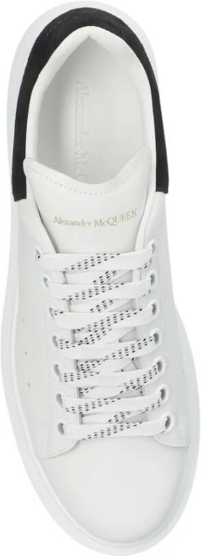 Alexander McQueen Sportschoenen met logo