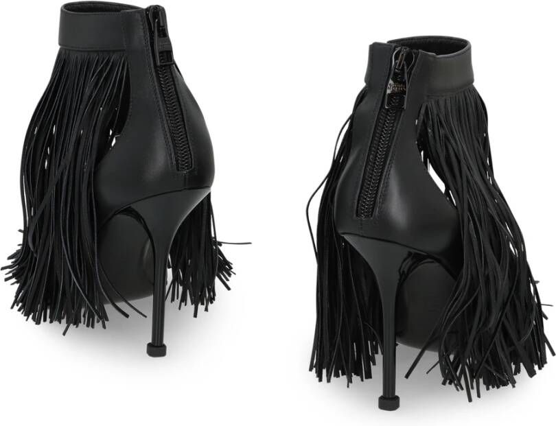 Alexander McQueen Stiletto Fringed Leren Sandalen met Metalen Detail