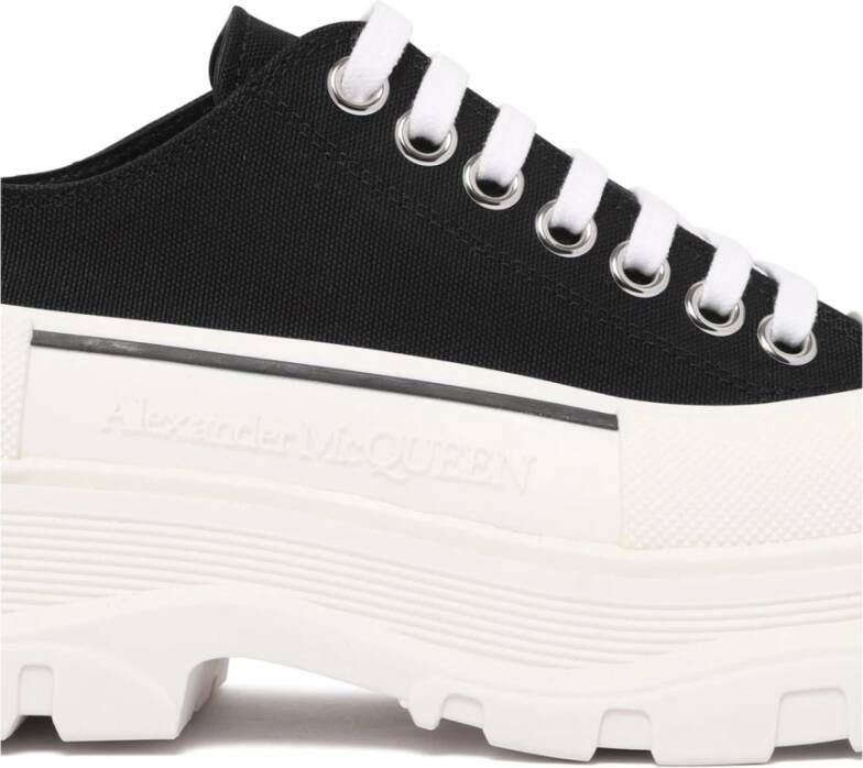 Alexander McQueen Tread Slick Zwart Wit Sneakers