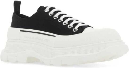 Alexander McQueen Zwarte Sneakers voor een Stijlvolle Look