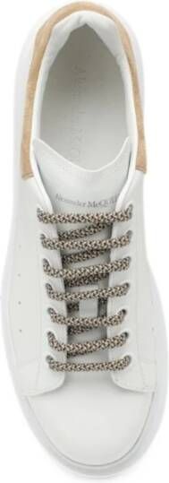 Alexander McQueen Witte en Kamel Oversize Sneakers