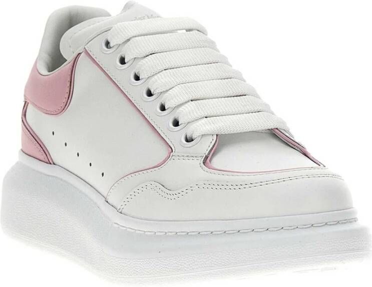 Alexander McQueen Witte Sneakers met Geperforeerde Details