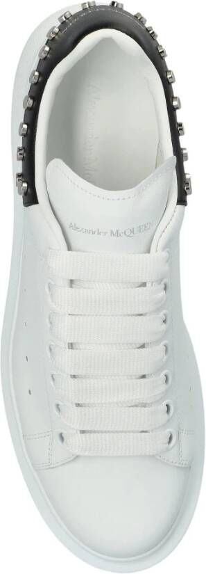 Alexander McQueen Witte sneakers met studs