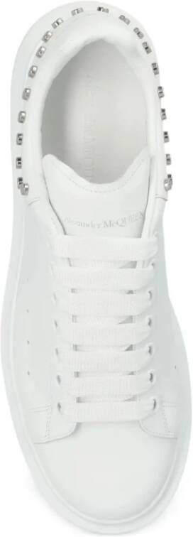 Alexander McQueen Witte Sneakers met Studs