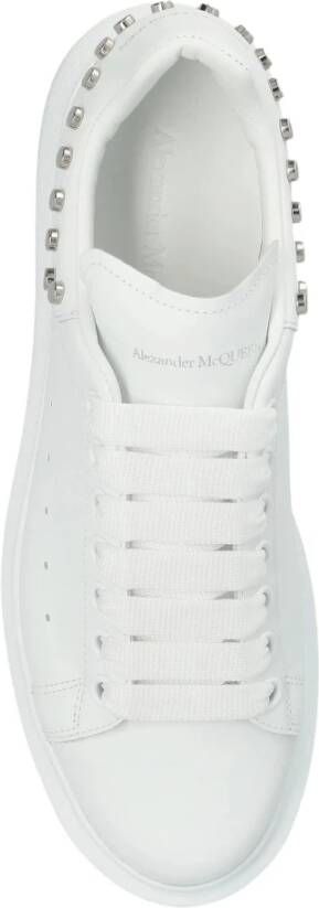 Alexander McQueen Witte sneakers met studs voor vrouwen