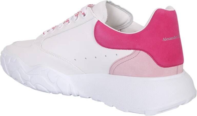 Alexander McQueen Witte Sneakers met Suède Panelen