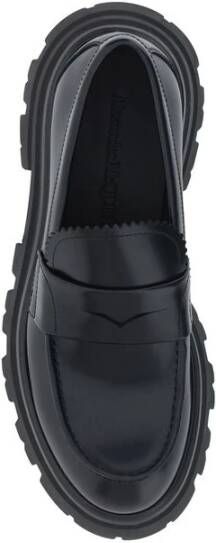 Alexander McQueen Zwarte leren loafers met verlengde neus