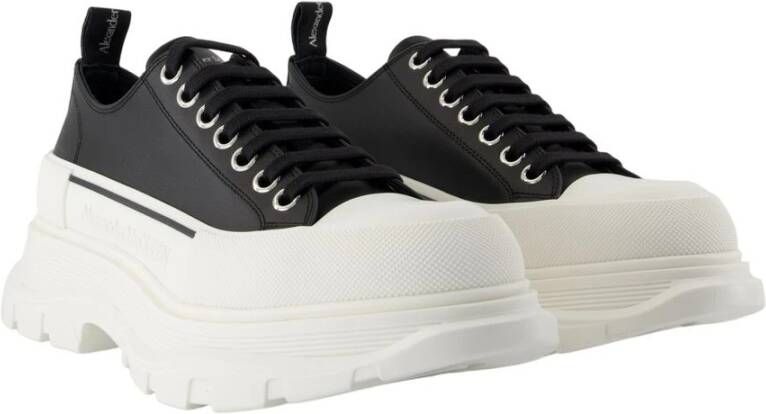 Alexander McQueen Zwarte leren sneakers Tread Slick