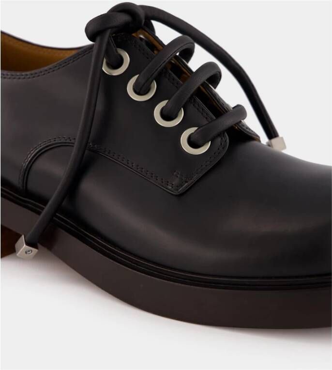 Alexander McQueen Zwarte leren vierkante neus Derby schoenen