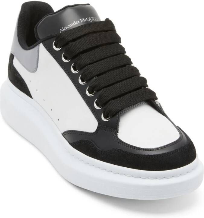 alexander mcqueen Zwarte Oversized Leren Sneakers Zwart Heren