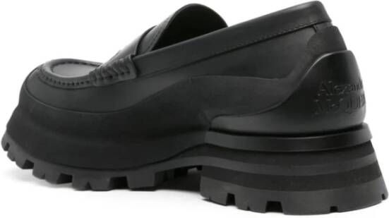 alexander mcqueen Zwarte platte schoenen met handtekening zegel Black Heren