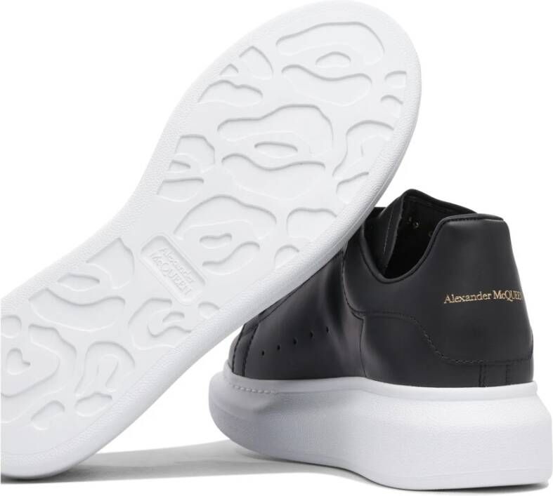 Alexander McQueen Zwarte Sneakers voor Vrouwen