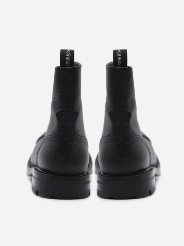 Alexander McQueen Zwarte Veterschoenen