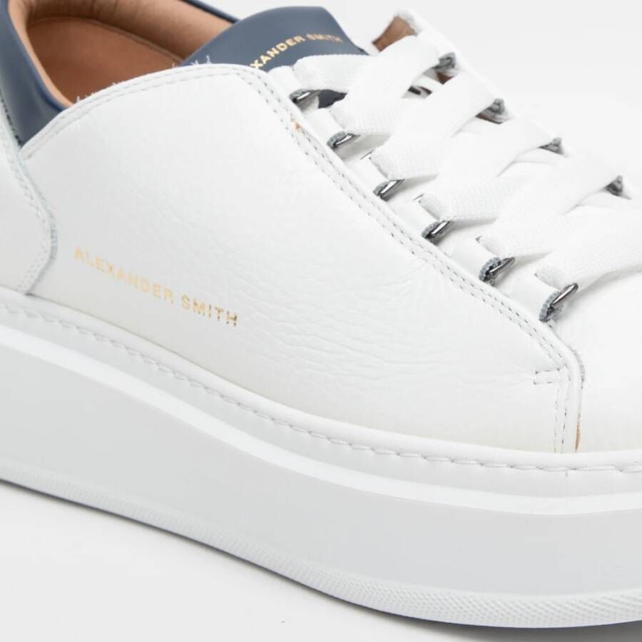 Alexander Smith Witte leren sneakers met blauwe details White Heren