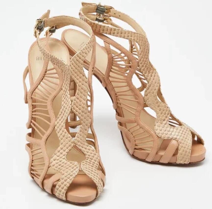 Alexandre Birman Pre-owned Leather sandals Beige Dames