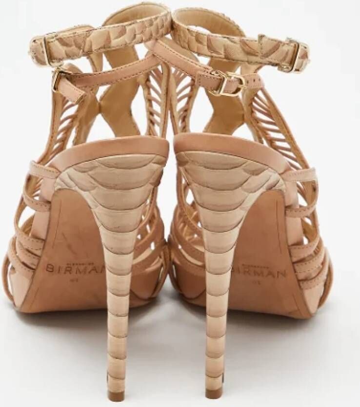 Alexandre Birman Pre-owned Leather sandals Beige Dames