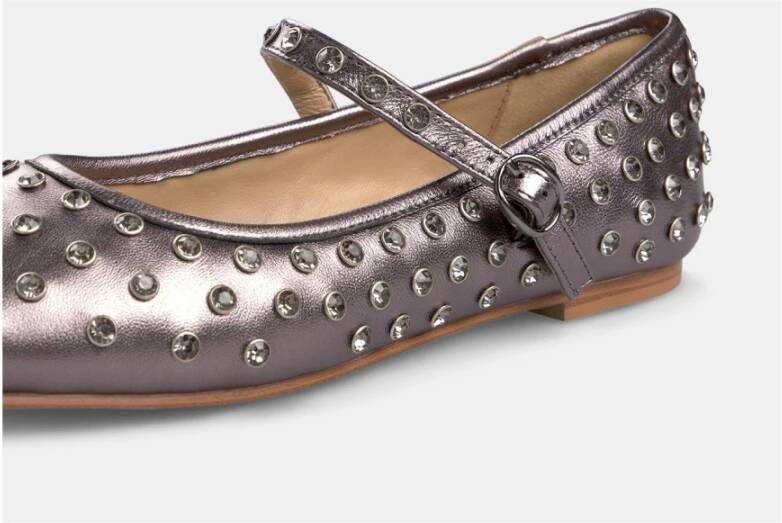 Alma EN Pena Ballerina studs