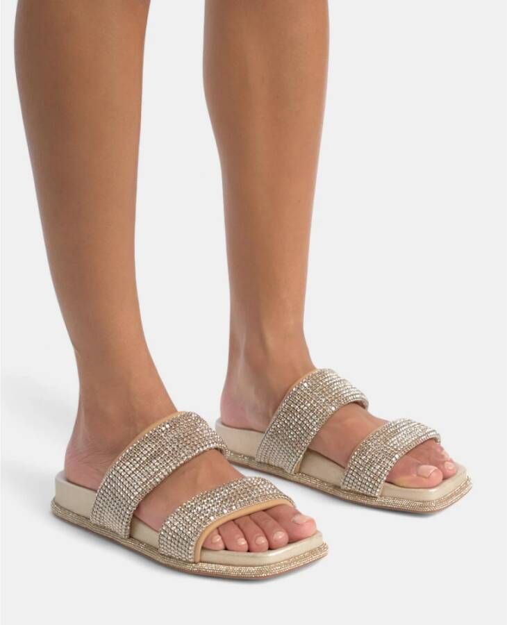 Alma EN Pena Gewatteerde sandaal met bandjes