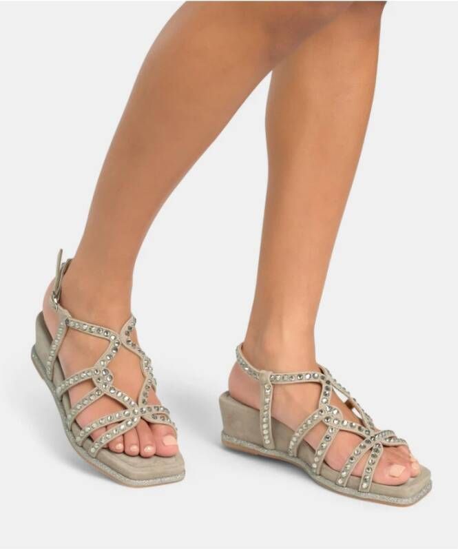 Alma EN Pena Mid wedge sandal