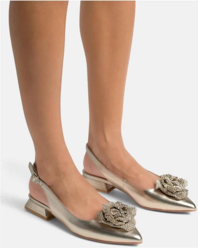 Alma EN Pena Platte schoen met bloem