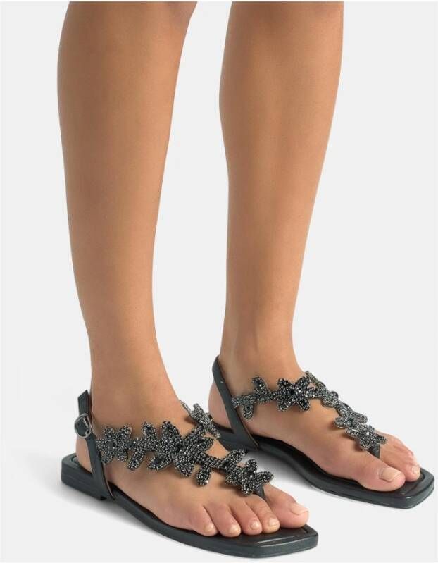 Alma EN Pena Sandaal versierd met strass bloemen