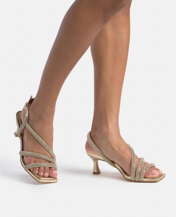 Alma EN Pena Sandalen met bandjes