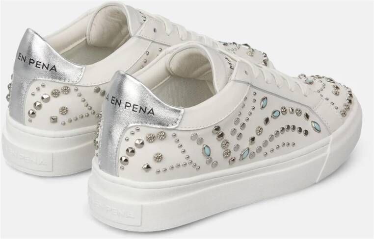 Alma EN Pena Sneaker met studs detail