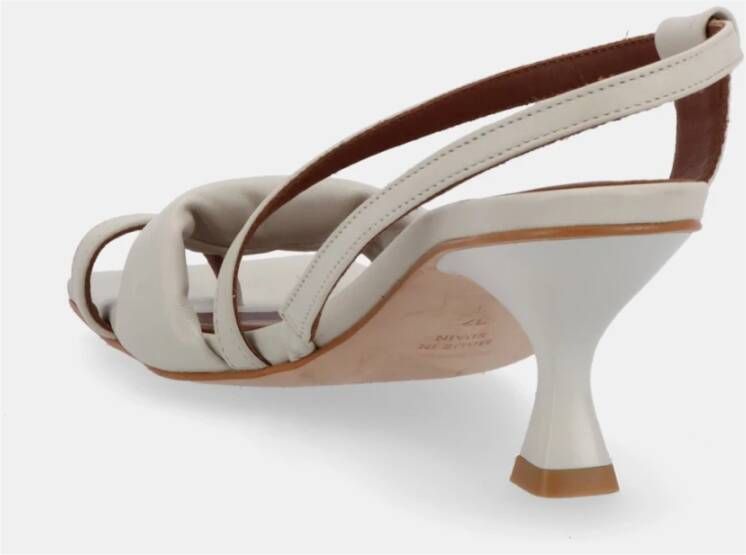 ALOHAS Asymmetrische bandjes sandaal White Dames