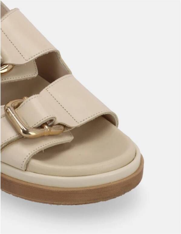 ALOHAS Leren sandalen Beige Dames