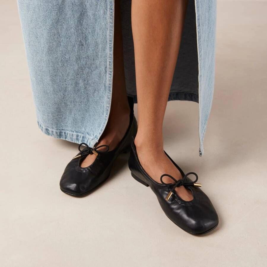 ALOHAS Zwarte leren balletflats Black Dames