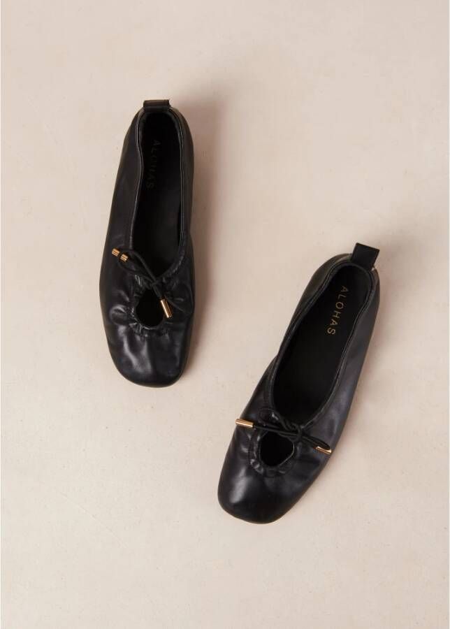 ALOHAS Zwarte leren balletflats Black Dames