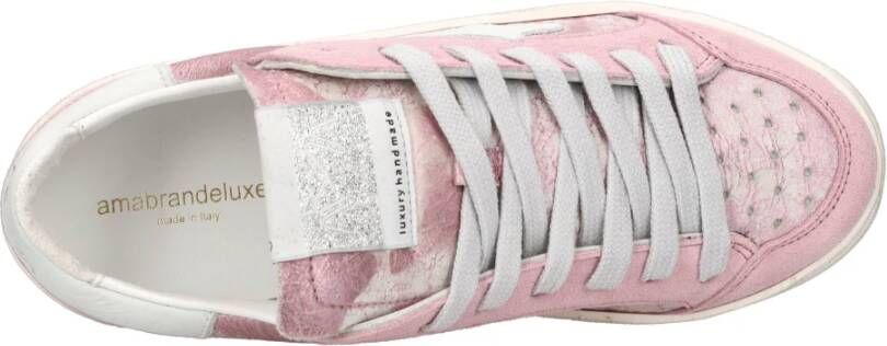 Ama Brand Sneakers Pink