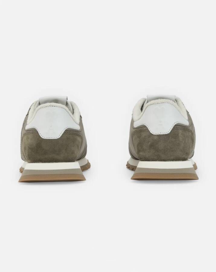 Ami Paris Groene Logo Sneakers Gray Heren