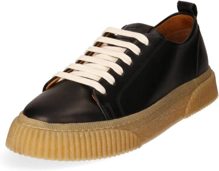 Ami Paris Leren Low Top Sneaker Black Heren