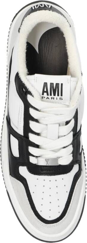 Ami Paris Leren sneakers Grijs Dames