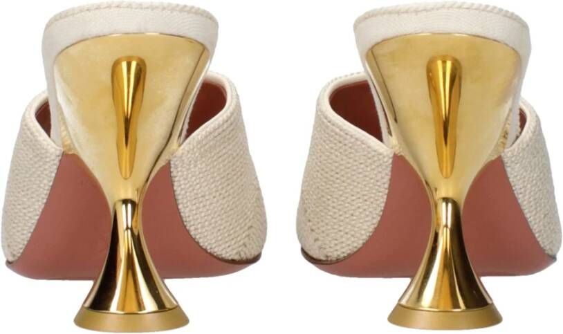 Amina Muaddi Beige Stoffen Sandalen