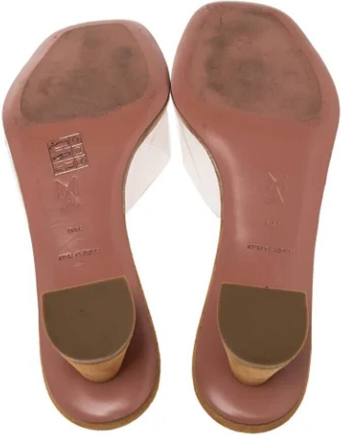 Amina Muaddi Pre-owned Suede sandals Brown Dames