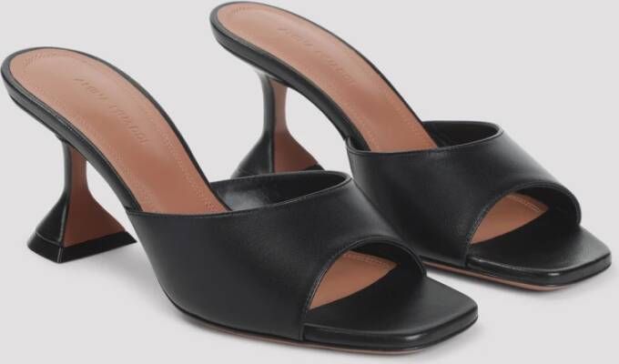 Amina Muaddi Zwarte Leren Sandalen Elegante Hakken