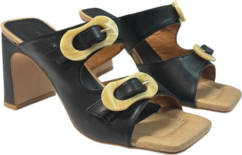 Angel Alarcon Beige Leren Hoge Hak Sandalen Black Dames