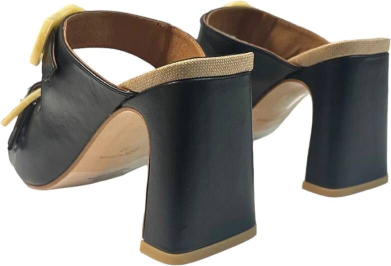 Angel Alarcon Beige Leren Hoge Hak Sandalen Black Dames