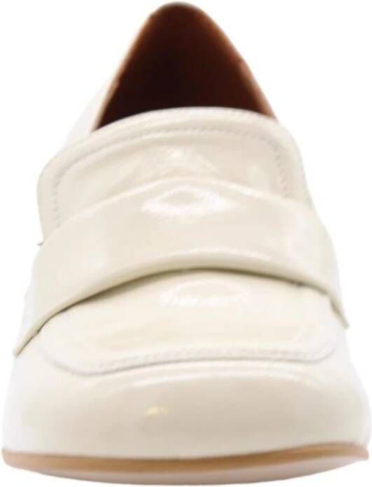 Angel Alarcon Bulldog Pomp White Dames