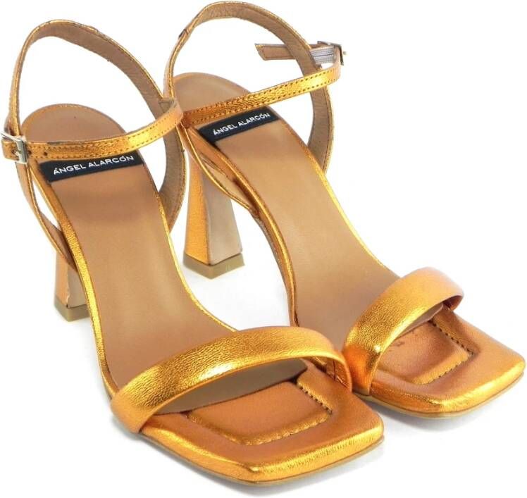 Angel Alarcon Hoge hiel sandalen Oranje Dames