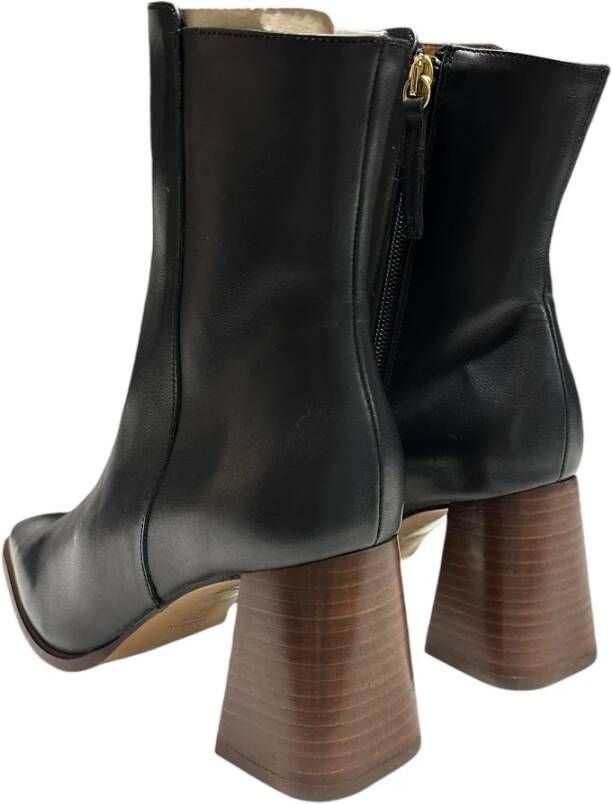 Angel Alarcon Leren enkellaarzen met 9cm hak Black Dames