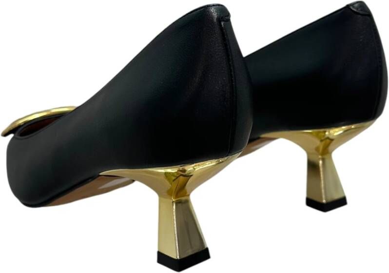 Angel Alarcon Leren lage hakken met gouden accessoire Black Dames