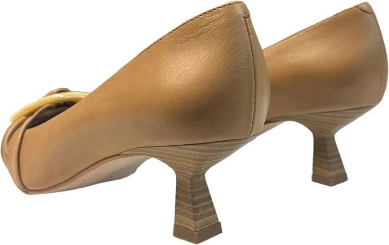 Angel Alarcon Leren pumps met accessoire Brown Dames