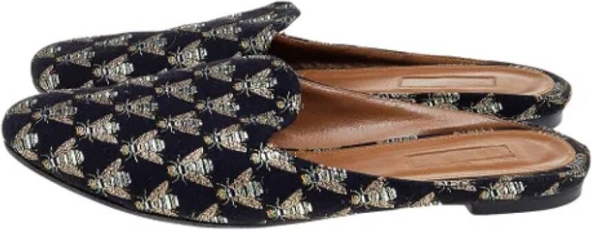 Aquazzura Pre-owned Fabric flats Black Dames