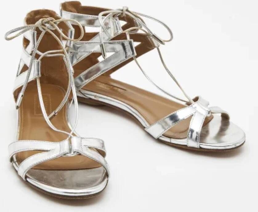 Aquazzura Pre-owned Leather flats Gray Dames