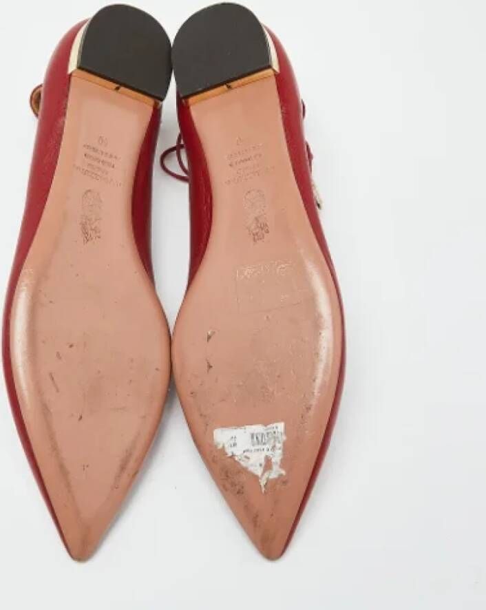 Aquazzura Pre-owned Leather flats Red Dames