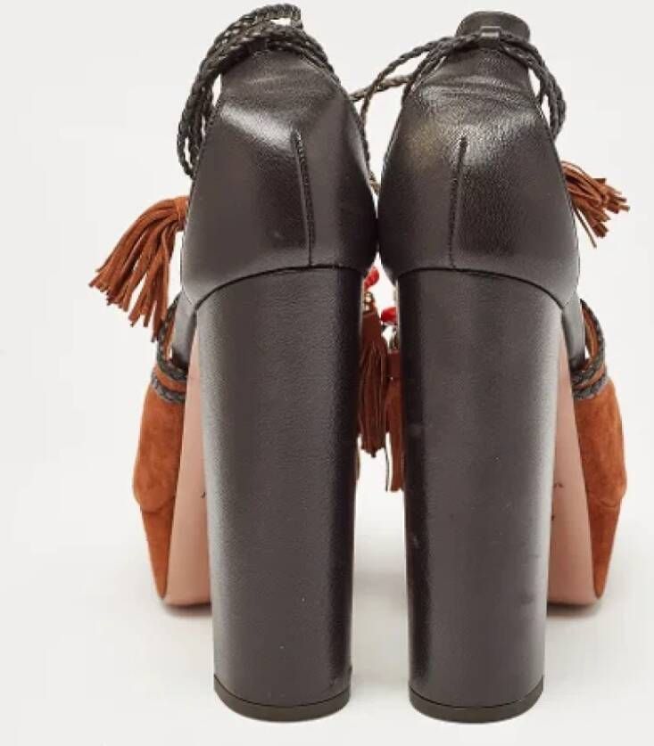 Aquazzura Pre-owned Leather sandals Brown Dames