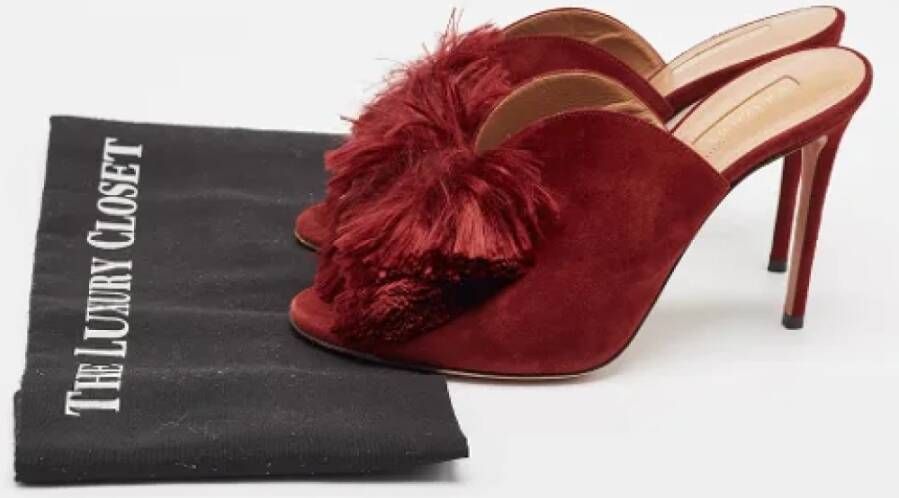 Aquazzura Pre-owned Suede mules Red Dames